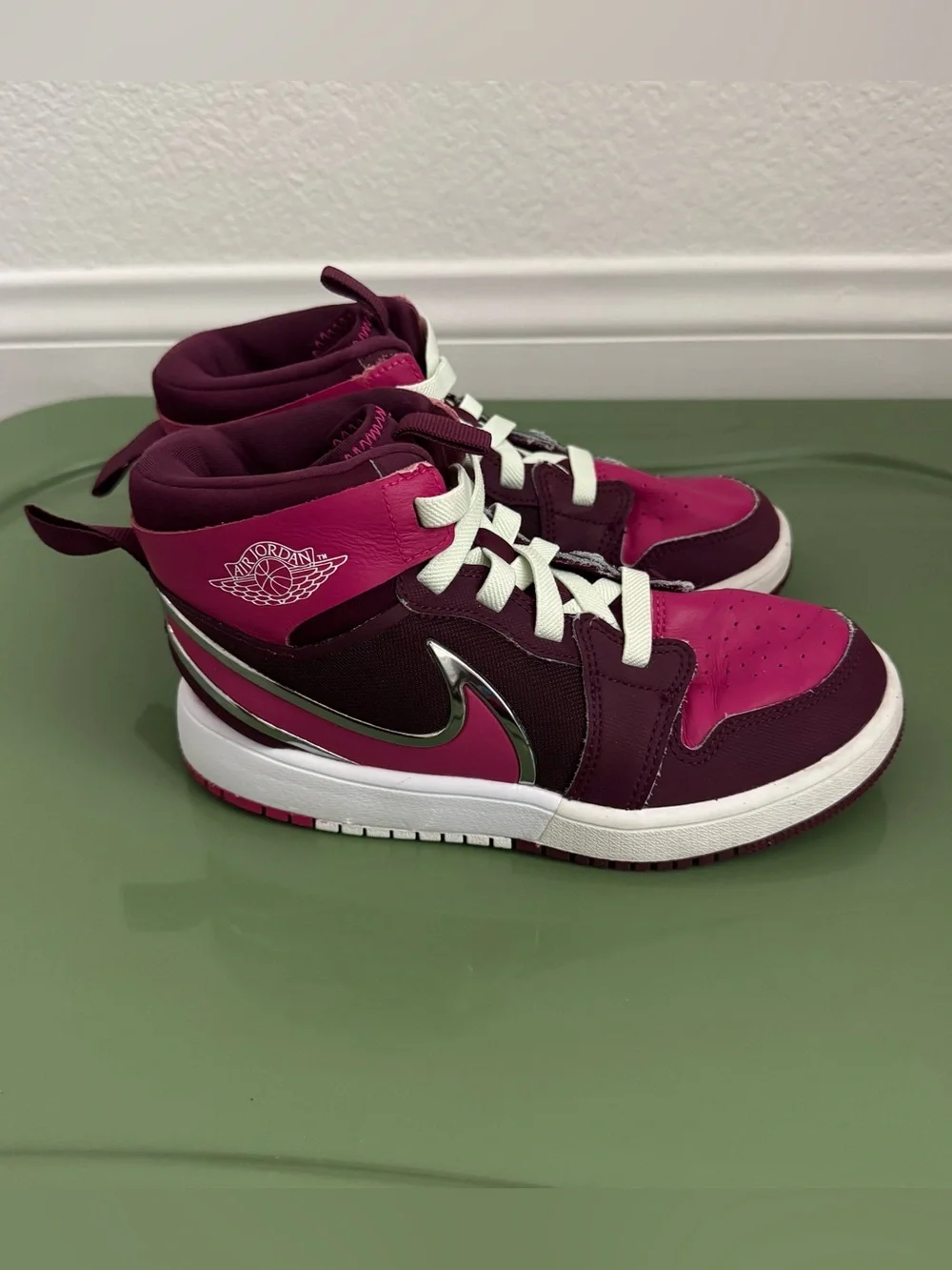 Jordan 1 Mid RM EasyOn